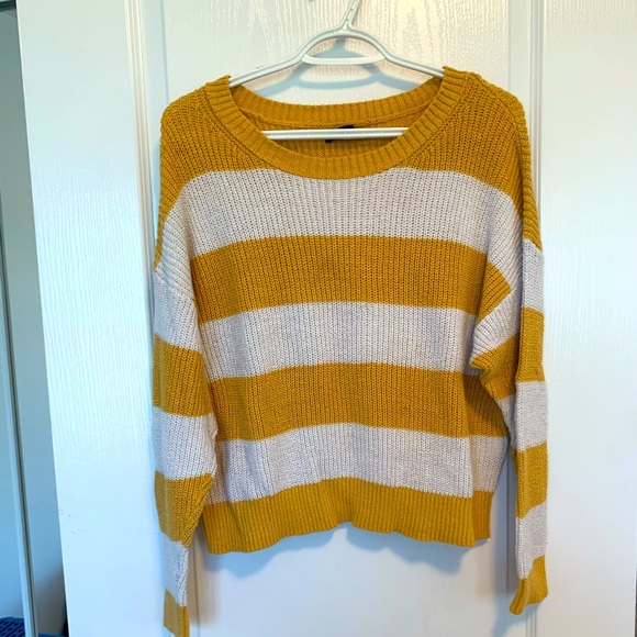 American Eagle Striped Sweater - Picture 1 of 6